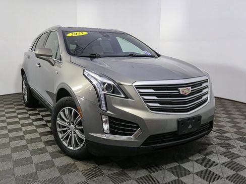 Used 2017 Cadillac XT5 Luxury w/ Driver Awareness Package image 3