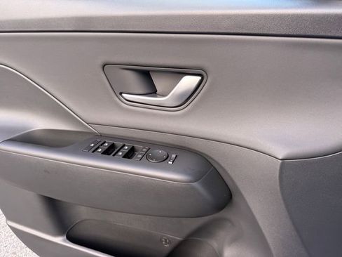 New 2026 Hyundai Kona SEL Premium image 30