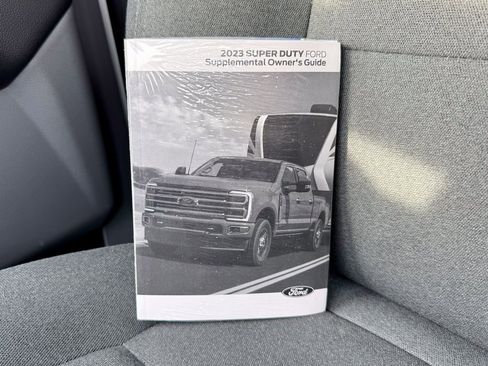 Used 2023 Ford F250 XLT w/ FX4 Off-Road Package image 27