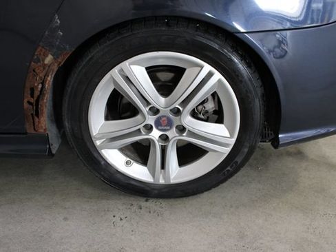 Used 2011 Saab 9-3 Aero AWD/4WD image 32
