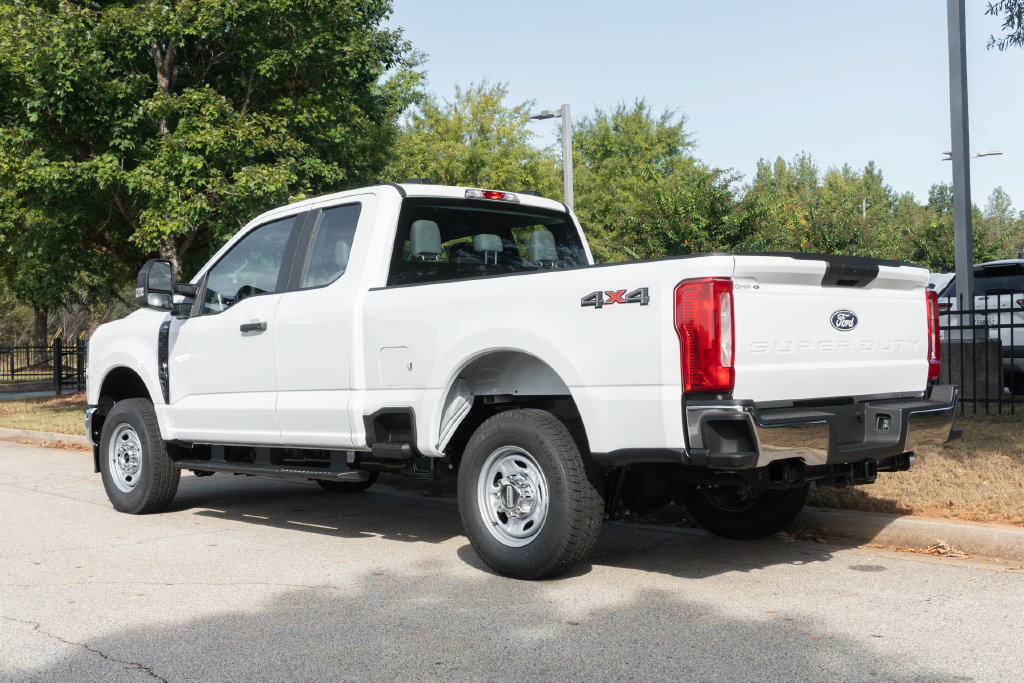New 2027 Ford F250 XL w/ XL Chrome Package AWD/4WD image 14