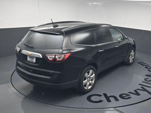 Used 2017 Chevrolet Traverse LT w/ Style and Technology Package AWD/4WD image 25