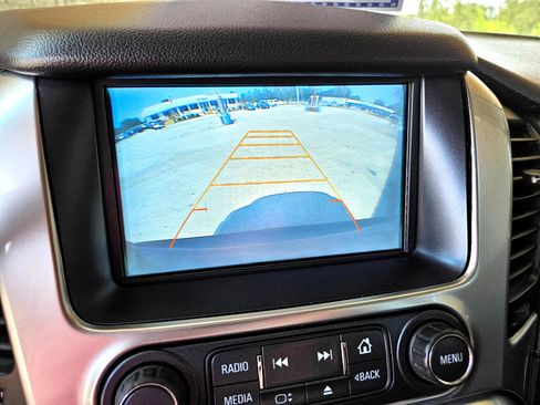 Used 2017 Chevrolet Tahoe LT image 24