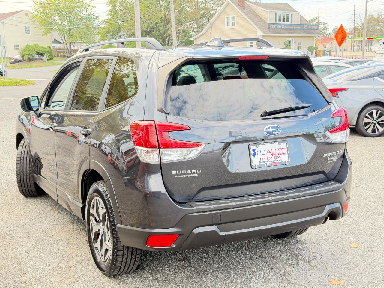 Used 2019 Subaru Forester Premium AWD/4WD image 86