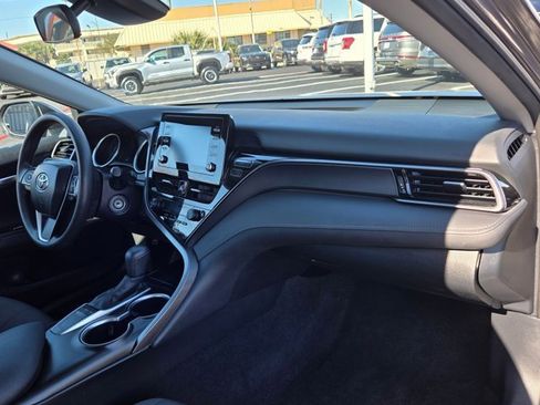Used 2024 Toyota Camry LE image 30