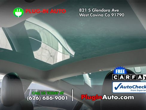 Used 2023 Tesla Model 3 Standard Range image 8