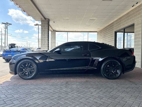 Used 2015 Chevrolet Camaro LT RWD image 7