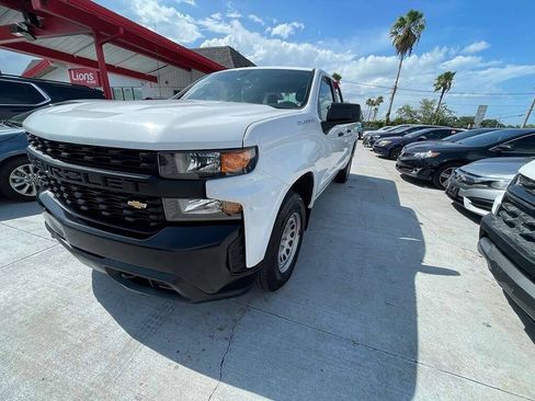 Used 2020 Chevrolet Silverado 1500 W/T w/ WT Fleet Convenience Package AWD/4WD image 3