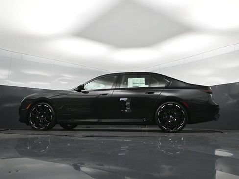 New 2026 BMW 760i xDrive w/ Executive Package AWD/4WD image 38