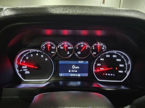Used 2021 Chevrolet Silverado 1500 RST AWD/4WD image 44