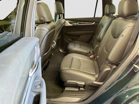 Used 2024 Cadillac XT6 Sport w/ LPO, ONYX Package image 26