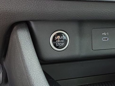 Used 2023 Nissan Rogue SV w/ SV Premium B Package AWD/4WD image 29