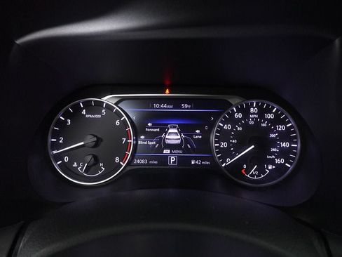Used 2025 Nissan Sentra SR FWD image 15