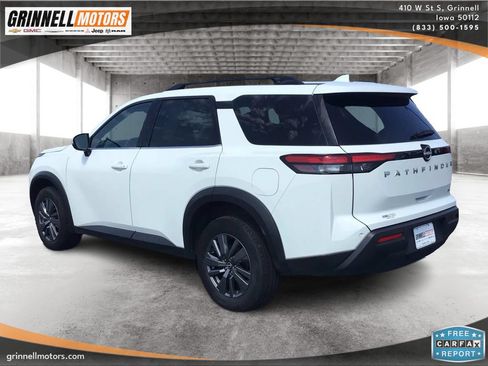 Used 2025 Nissan Pathfinder SV AWD/4WD image 7