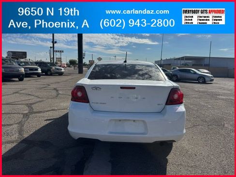 Used 2012 Dodge Avenger SXT image 8