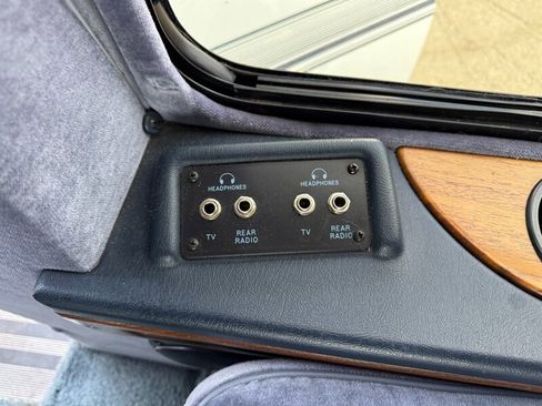 Used 1997 Chevrolet Express 1500 image 29