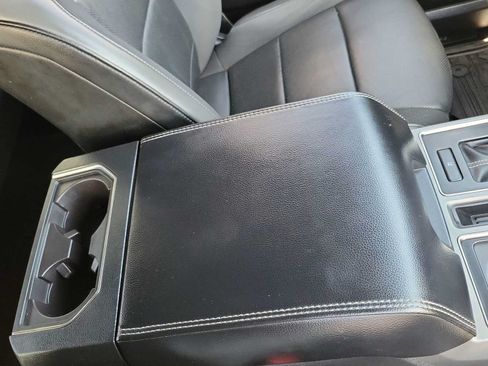 Used 2019 Ford F150 Raptor w/ Equipment Group 802A Luxury AWD/4WD image 20