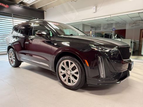 Used 2020 Cadillac XT6 Sport AWD/4WD image 13