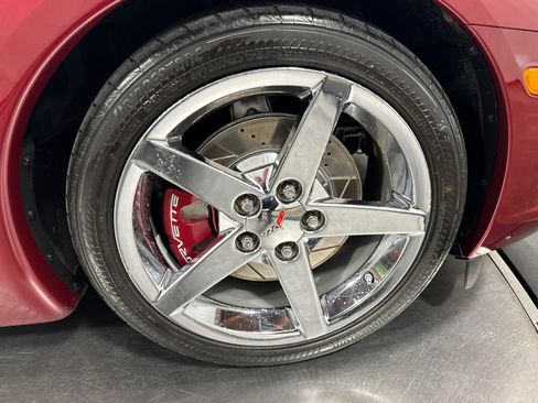 Used 2006 Chevrolet Corvette Coupe w/ Preferred Equipment Group image 13