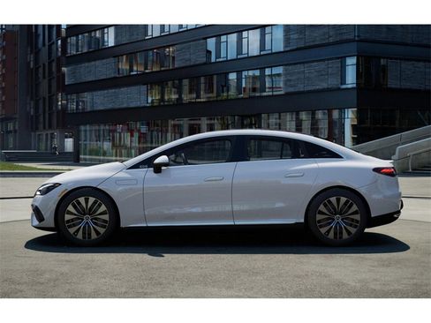 New 2026 Mercedes-Benz EQE 320+ Sedan image 34