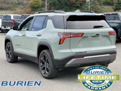 New 2026 Chevrolet Equinox LT w/ Midnight Edition image 3