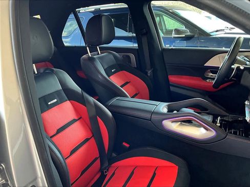 Used 2025 Mercedes-Benz GLE 53 AMG 4MATIC image 8