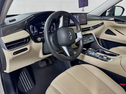 Certified 2023 INFINITI QX60 Luxe w/ Cargo Package AWD/4WD image 11