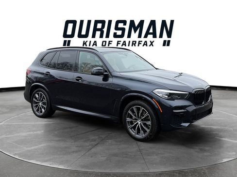 Used 2023 BMW X5 xDrive40i w/ M Sport Package image 1