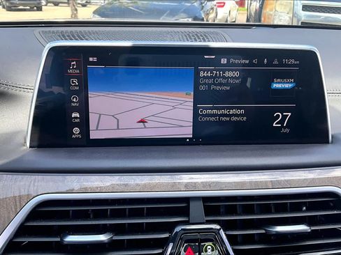 Used 2020 BMW 750i xDrive w/ Executive Package AWD/4WD image 32