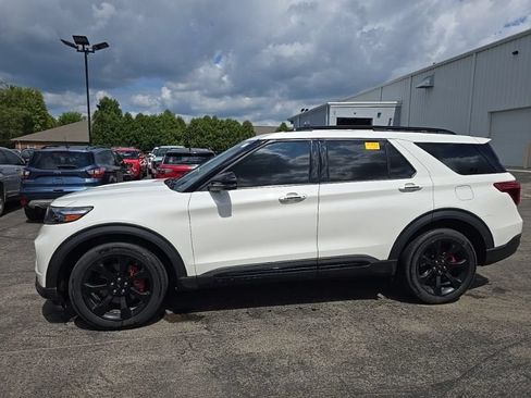 Used 2020 Ford Explorer ST w/ ST Street Pack AWD/4WD image 4