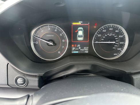 Used 2023 Subaru Crosstrek 2.5i Limited w/ Popular Package #2 AWD/4WD image 12
