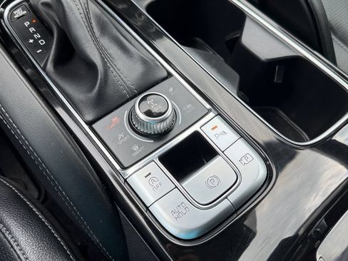 Used 2024 Kia Telluride SX X-Line AWD/4WD image 25
