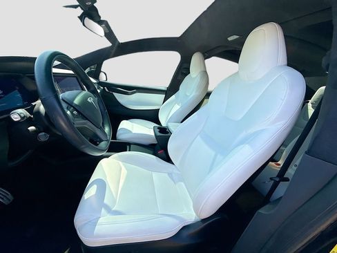 Used 2020 Tesla Model X Performance AWD/4WD image 14