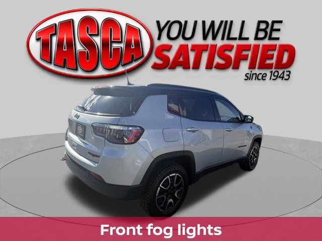 Used 2026 Jeep Compass Trailhawk AWD/4WD image 5