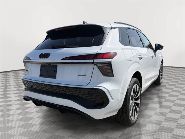 New 2026 Audi Q3 quattro 2.0T AWD/4WD image 5