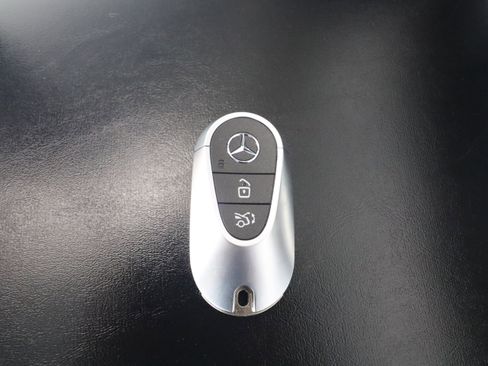 New 2026 Mercedes-Benz C 300 Sedan image 23