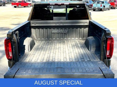Used 2024 GMC Sierra 1500 AT4 w/ Technology Package AWD/4WD image 32