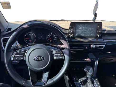 Used 2021 Kia Seltos EX AWD/4WD image 24