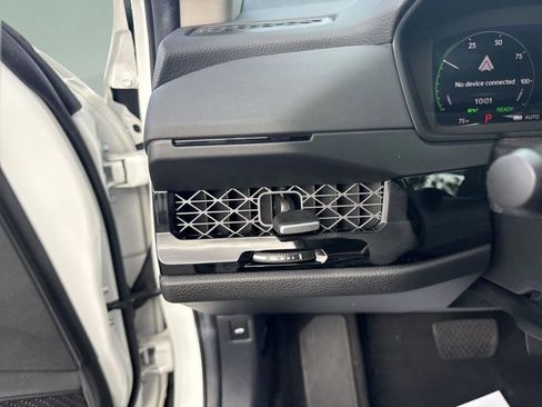 Used 2024 Honda Accord Touring image 14