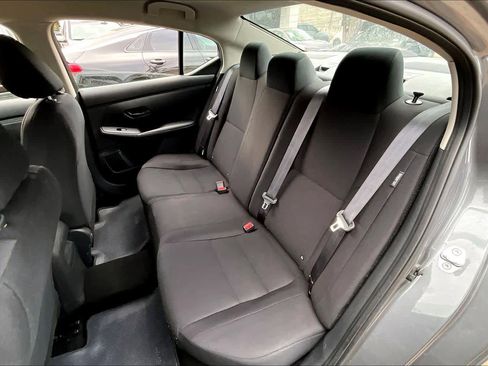 Used 2024 Nissan Sentra S image 18