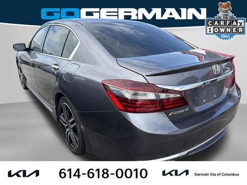 Used 2017 Honda Accord Sport image 2