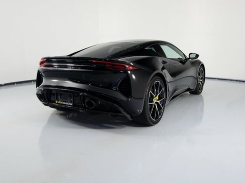 Used 2025 Lotus Emira image 5