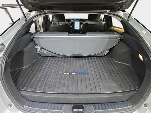 Used 2019 Toyota Prius Prime Advanced w/ Preferred Accessory Package image 14