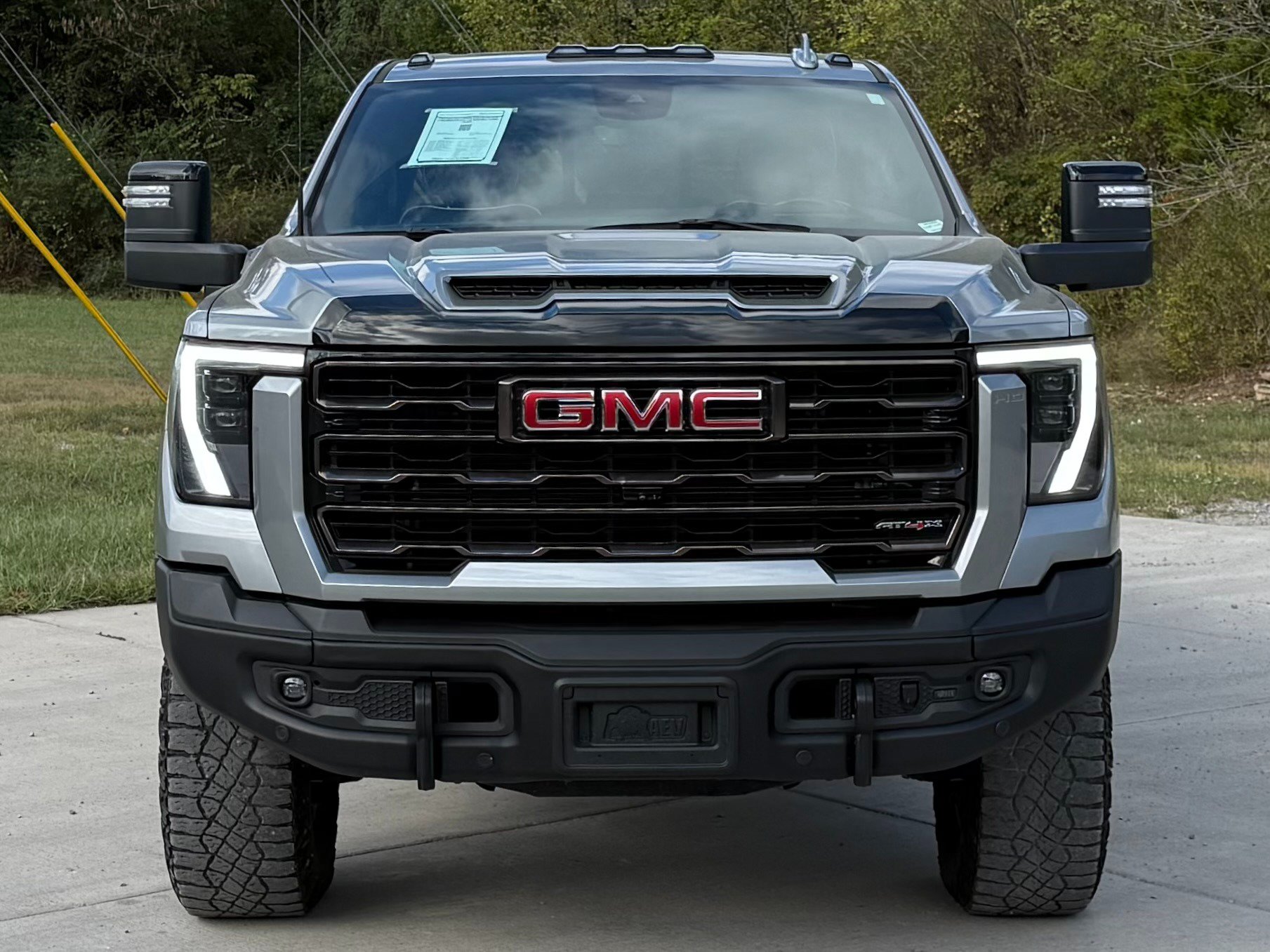 Used 2024 GMC Sierra 2500 AT4X w/ AT4X AEV Edition AWD/4WD image 5