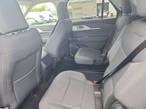 New 2026 Ford Explorer Active RWD image 16