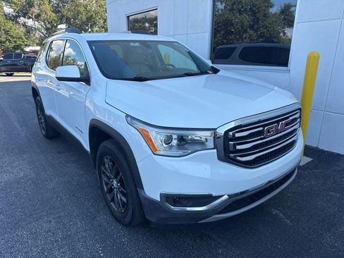Used 2019 GMC Acadia SLT image 1