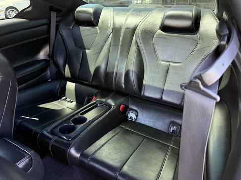 Used 2017 INFINITI Q60 3.0t w/ Premium Plus Package 3.0T RWD image 11