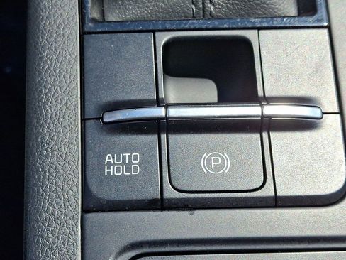 Used 2021 Kia K5 LXS image 23