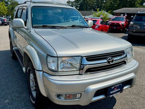 Used 2001 Toyota 4Runner Limited AWD/4WD image 7