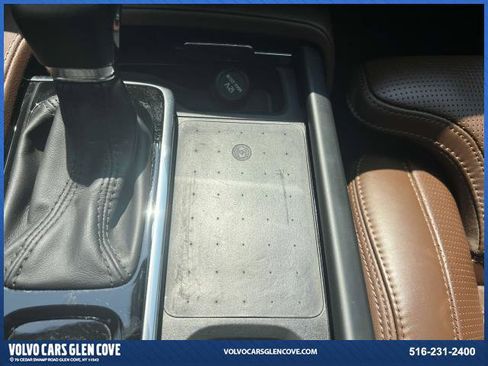 Used 2022 Volvo XC90 T6 Inscription w/ Advanced Package image 26